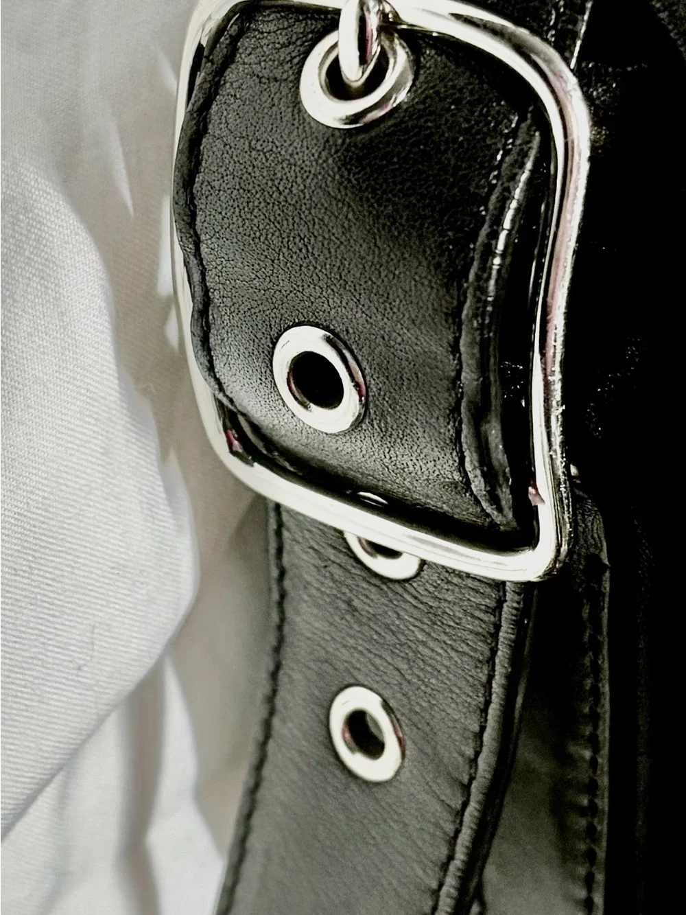 COACH Authentic Vintage Legacy Saddle Studio Flap Crossbody Bag Black 9335